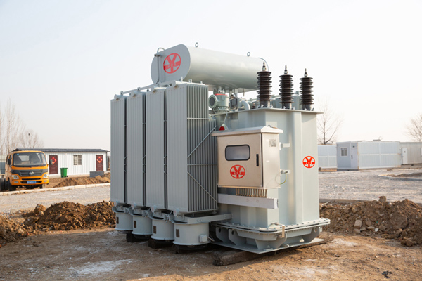 35kV鍙樺帇鍣?.jpg 35kV鍙樺帇鍣?.jpg